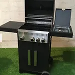 Hébergement de vacances Luxury Townhouse Walking To The *