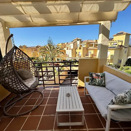 Luxury Townhouse Walking To The