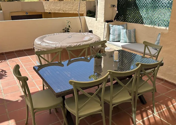 Holiday home Luxury Townhouse Walking To The *